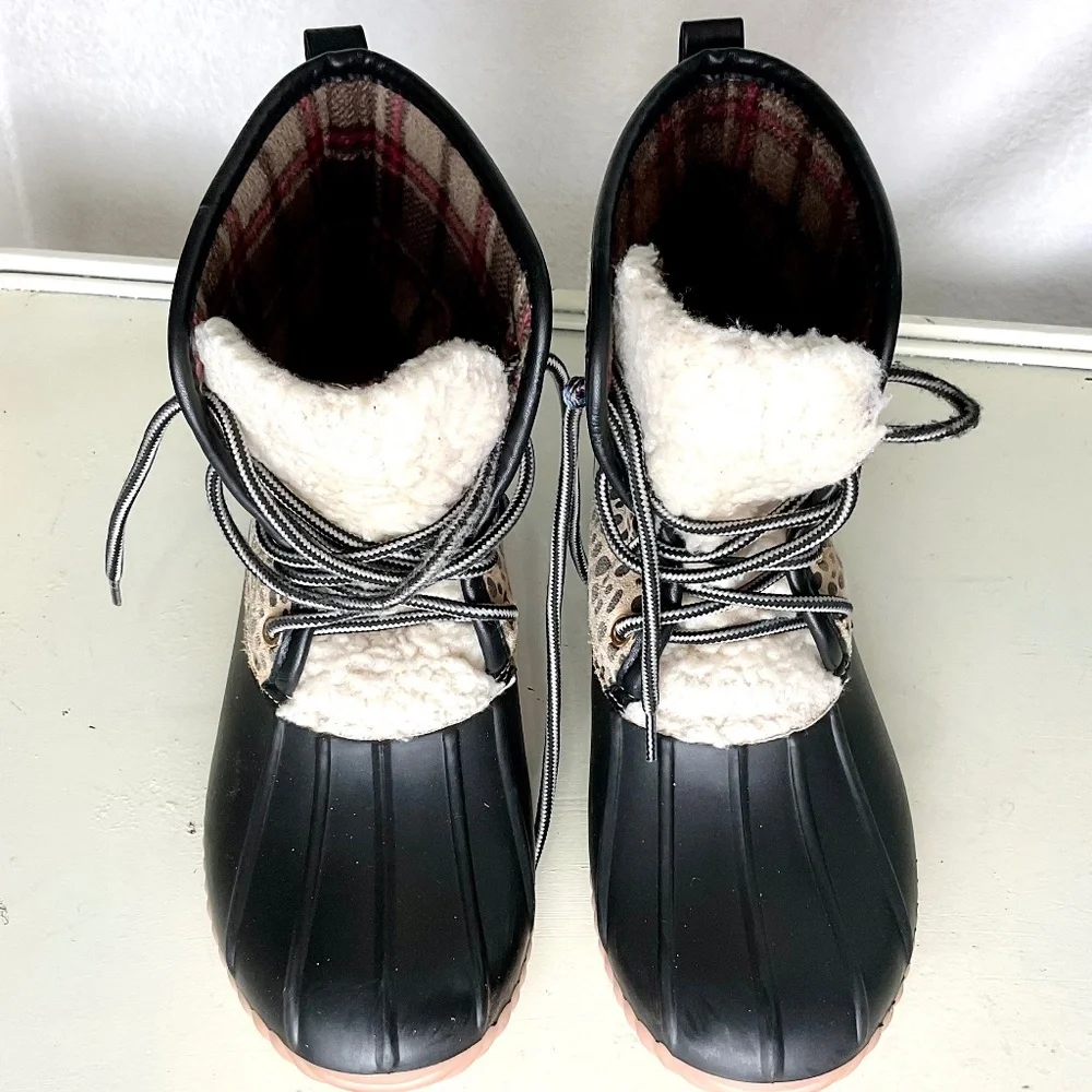 SIMPLY SOUTHERN Women's Tan Black Leopard Lace Up Rain Snow Duck Boots Size 7 - Picture 15 of 16